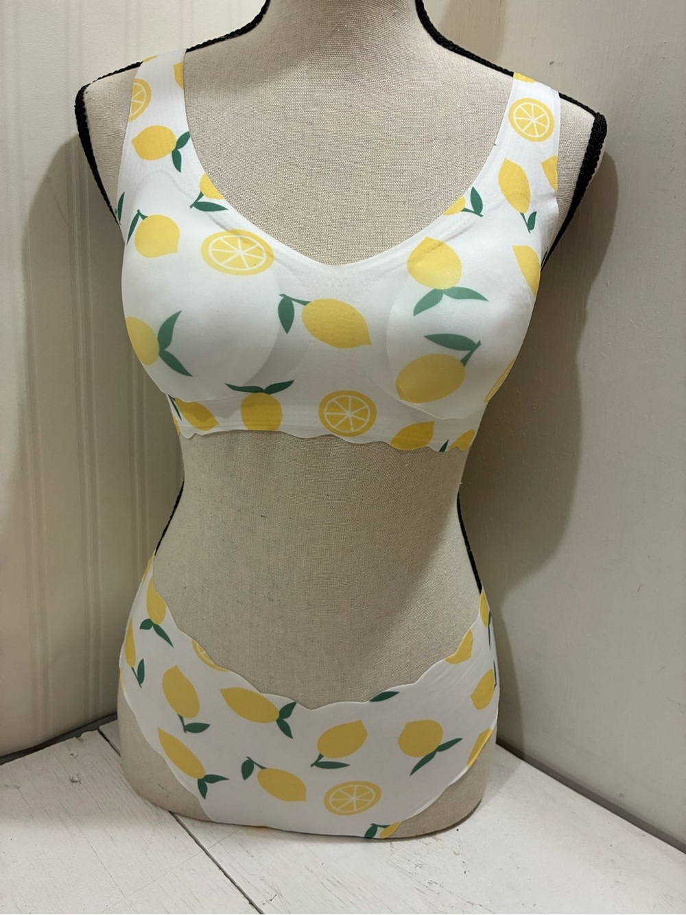 Seamless Lemon Print & Pineapple  Wireless Bralette & Brief Set Bundle